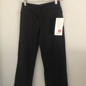 NWT Lululemon Astro Pant size 8 black